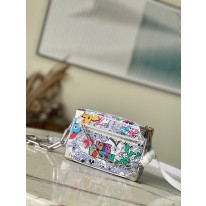 루이비통 여자 미니가방  M82008