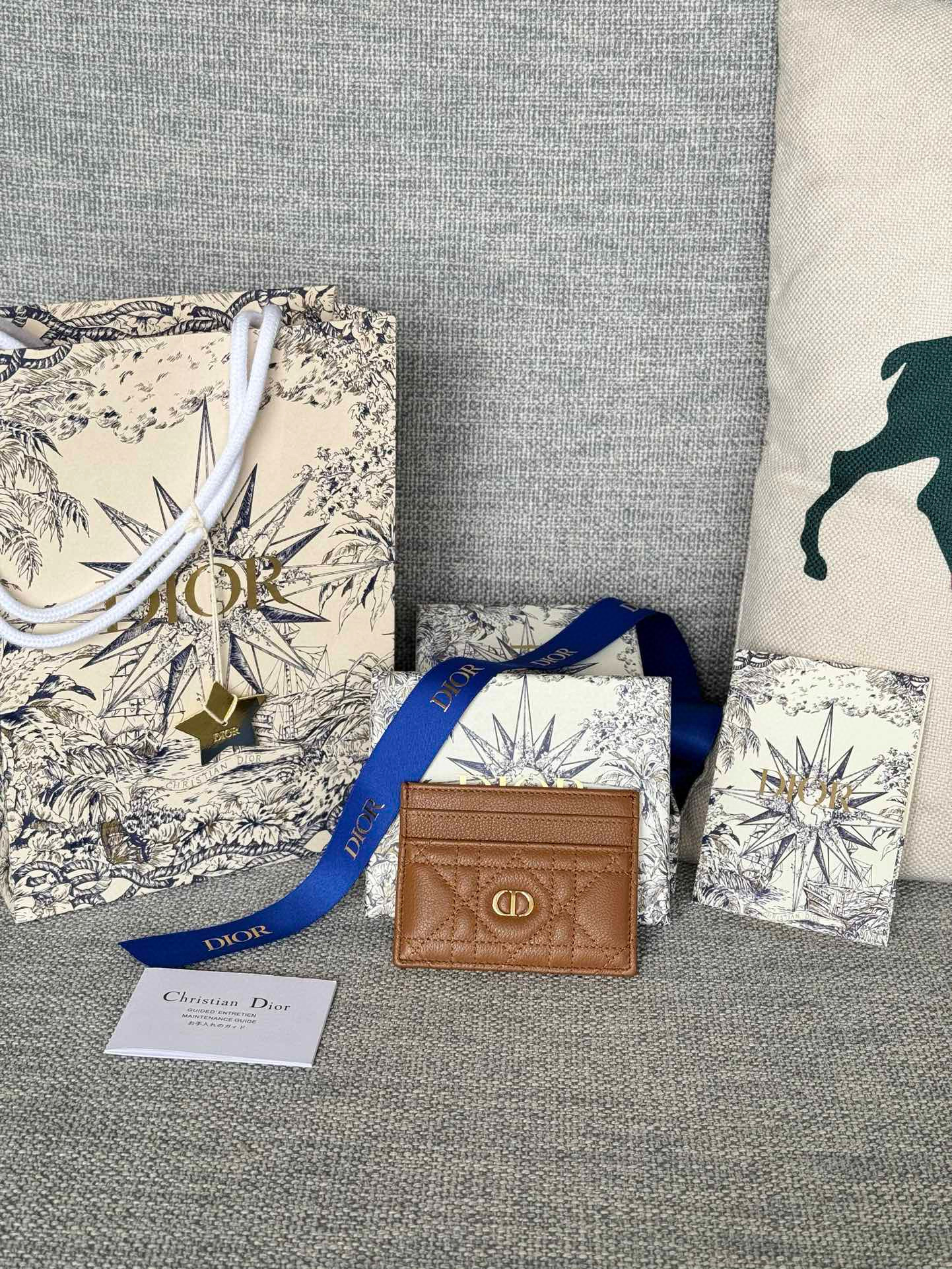 디올 카드지갑 S5130