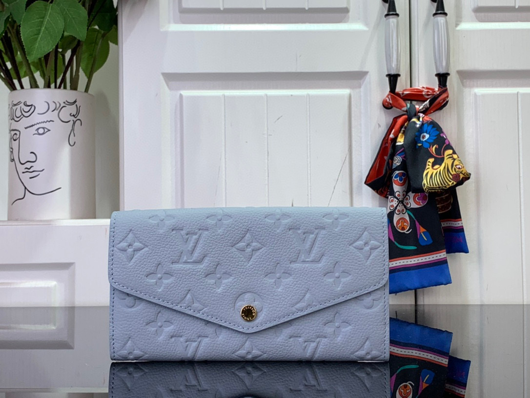 루이비통 여자 장지갑 m11777