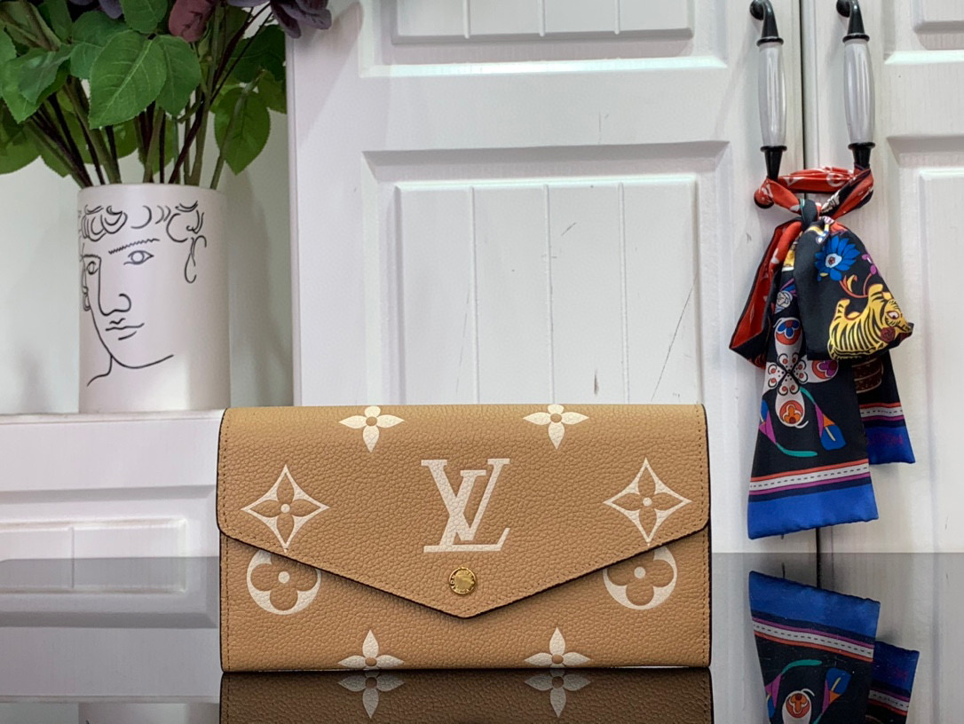 루이비통 여자 장지갑 m83443