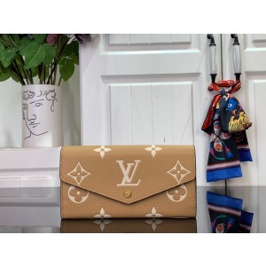 루이비통 여자 장지갑 m83443