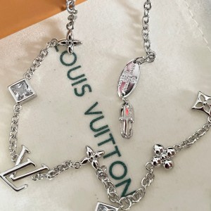 루이비통 목걸이