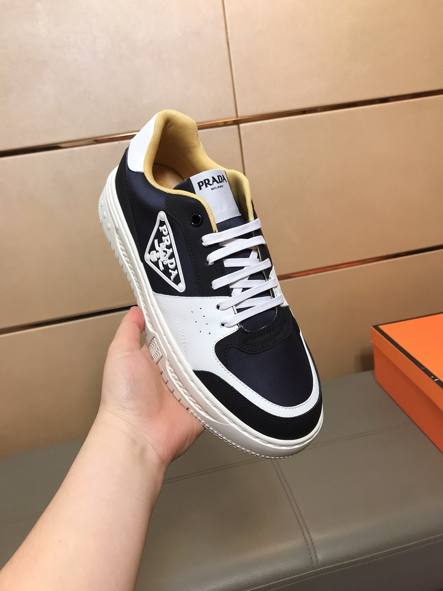 프라다 남자 스니커즈 신발 운동화