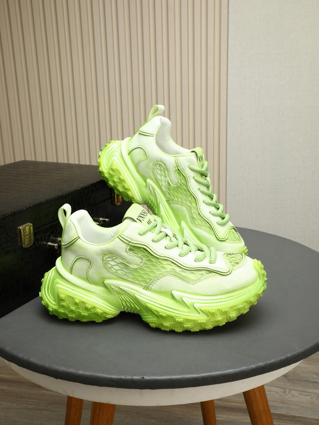 프라다 남자 스니커즈 신발 운동화