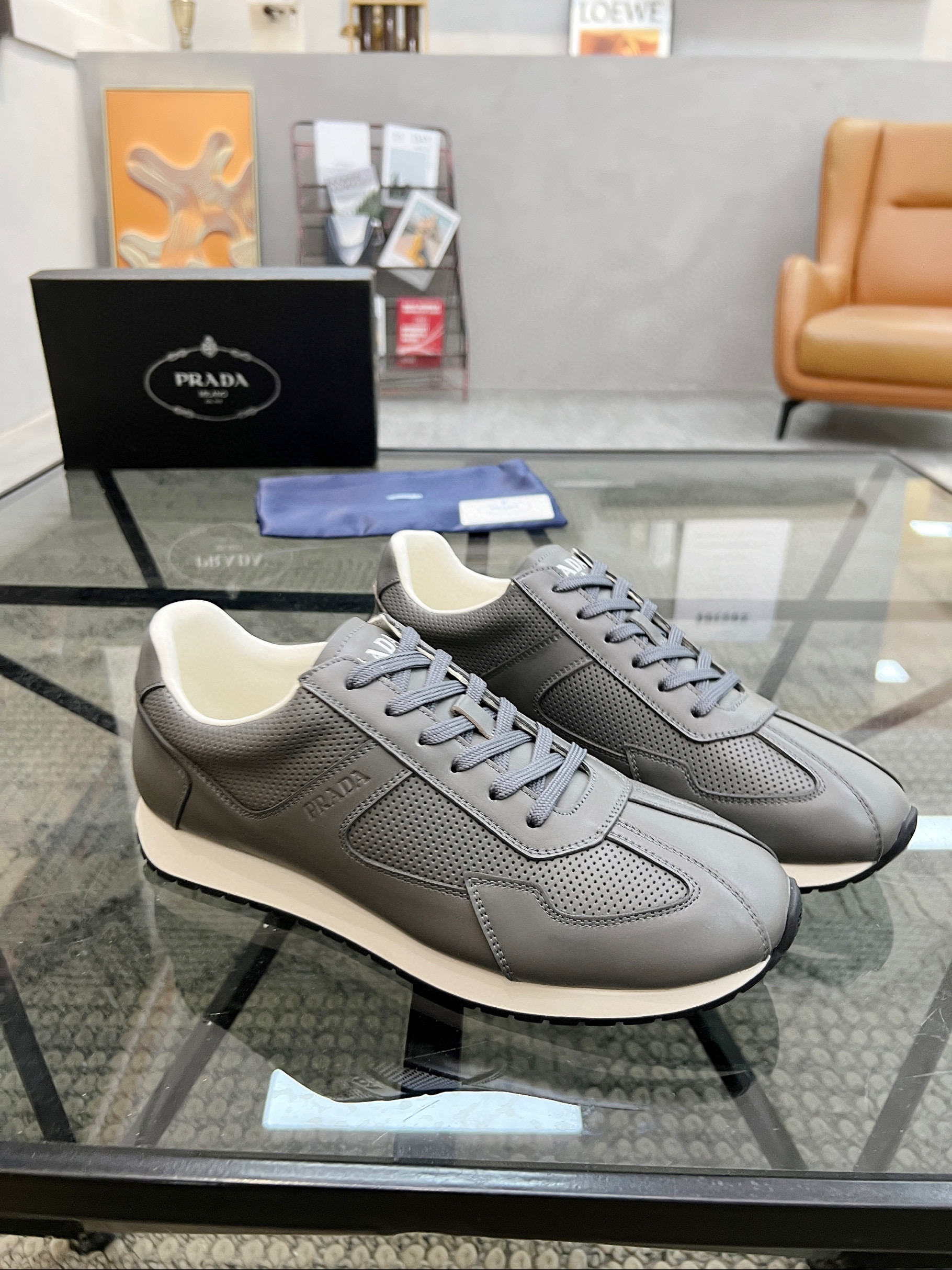프라다 남자 스니커즈 신발 운동화