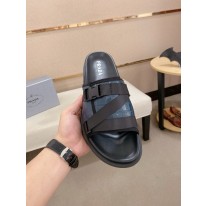 프라다 남자 슬리퍼