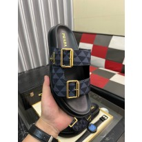 프라다 남자 슬리퍼