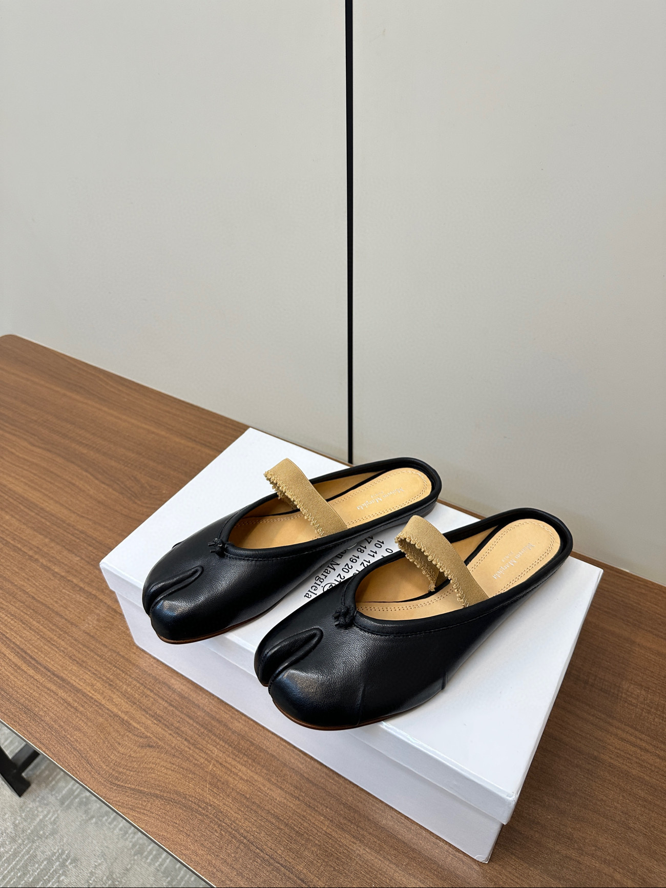 메종 마르지엘라 여자 구두