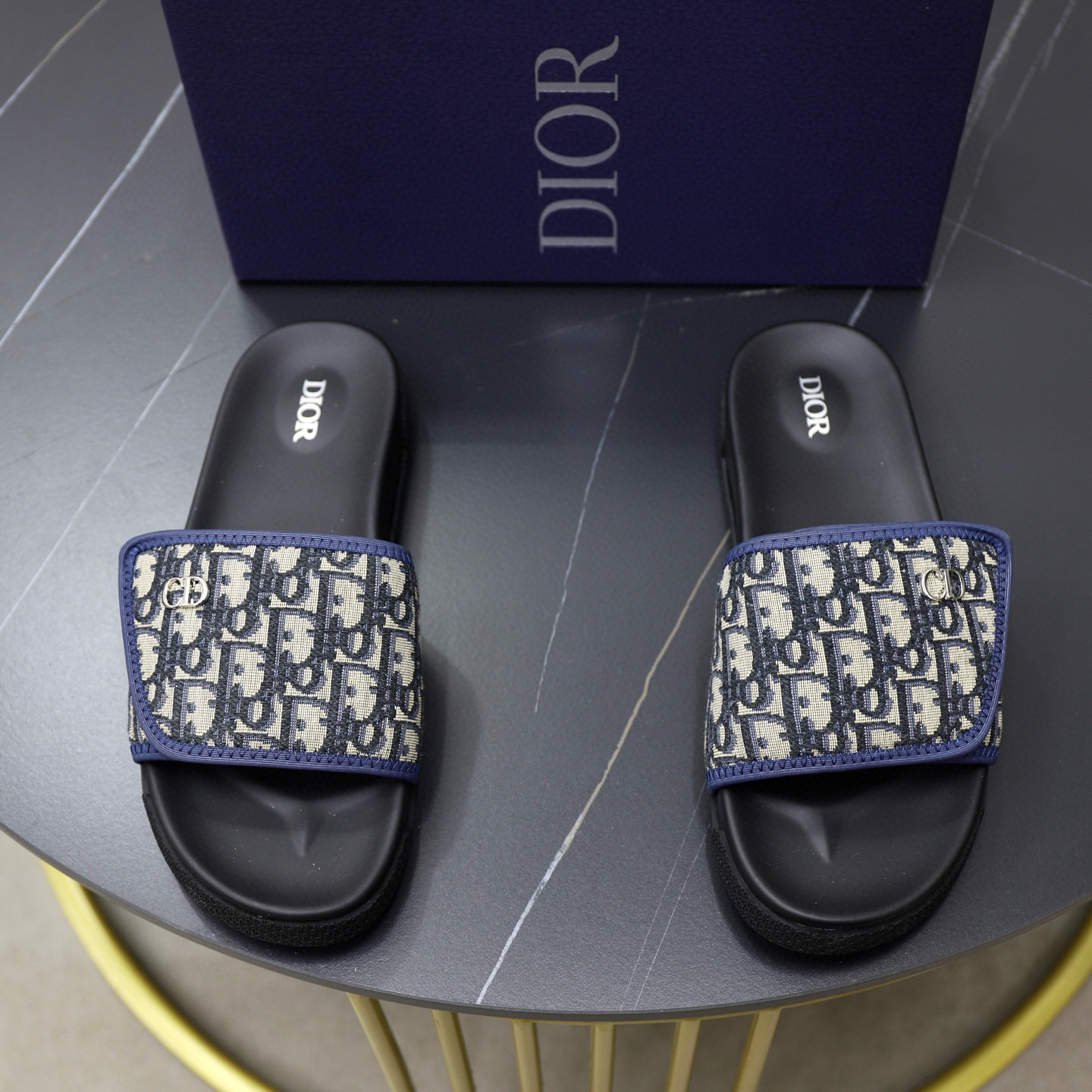 디올 남자 슬리퍼