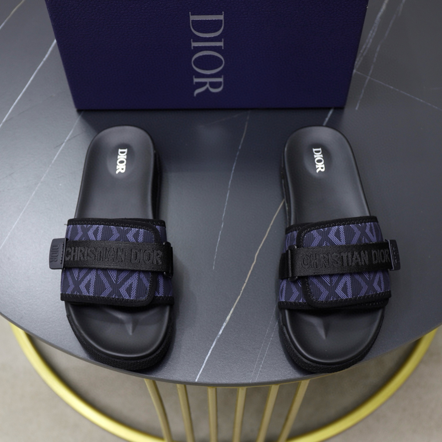 디올 남자 슬리퍼
