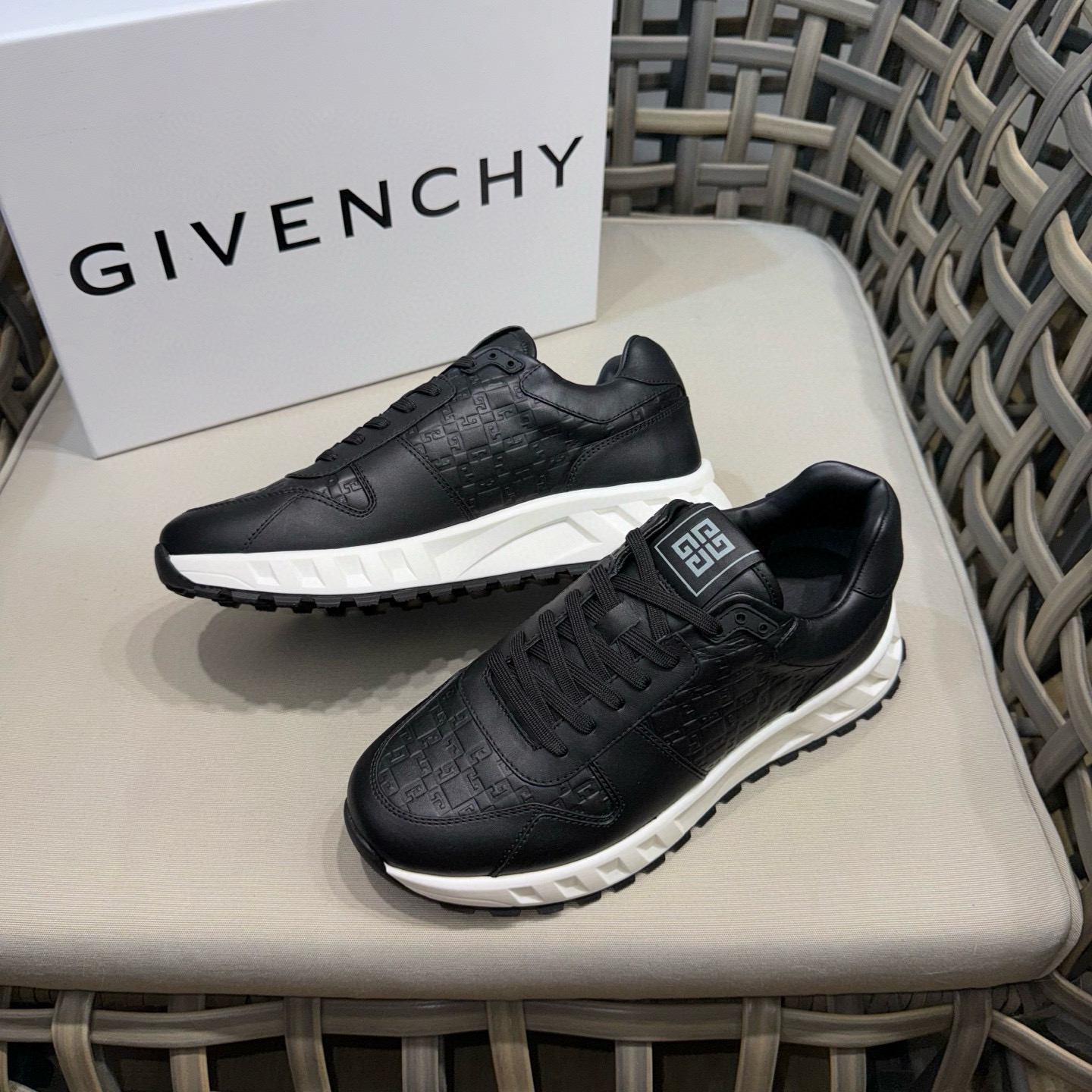 지방시 남자 신발 운동화 스니커즈