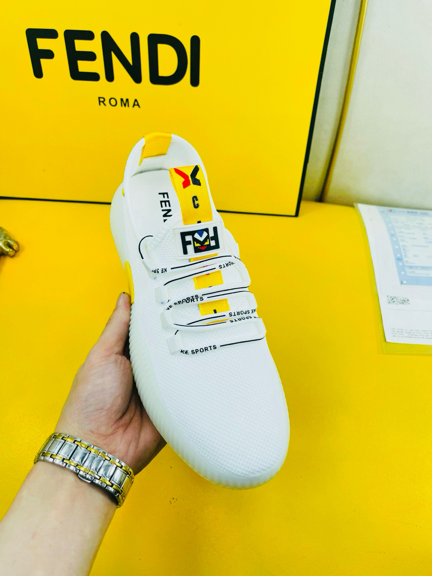 펜디 남자신발 운동화 스니커즈