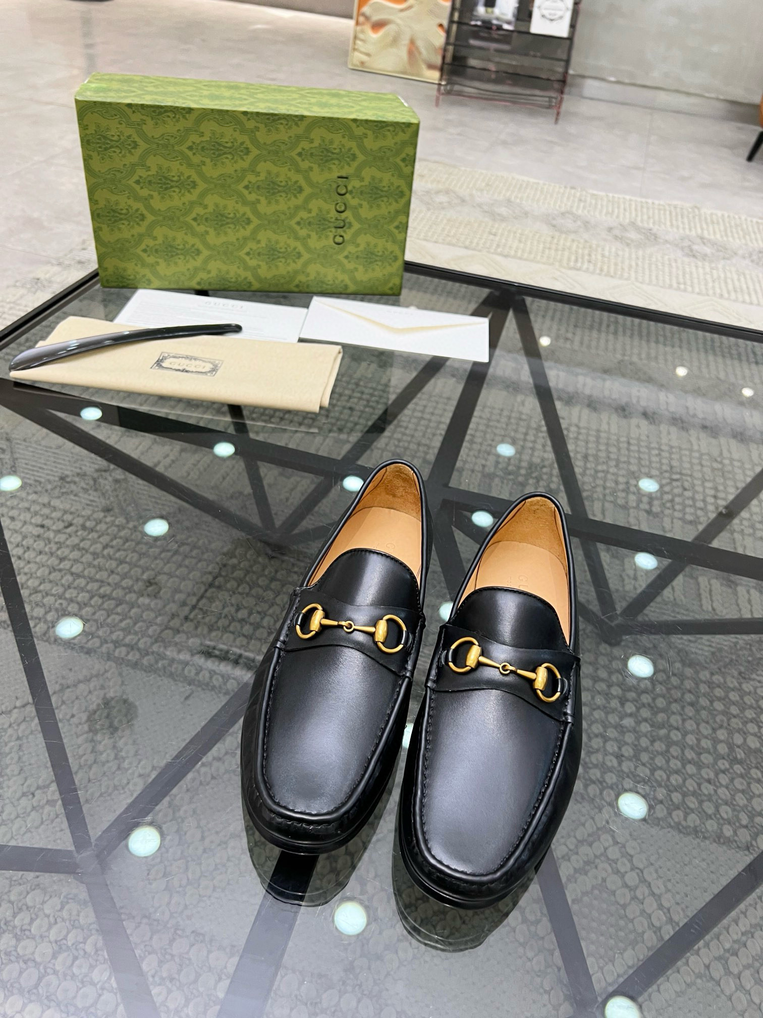 구찌 남자 구두