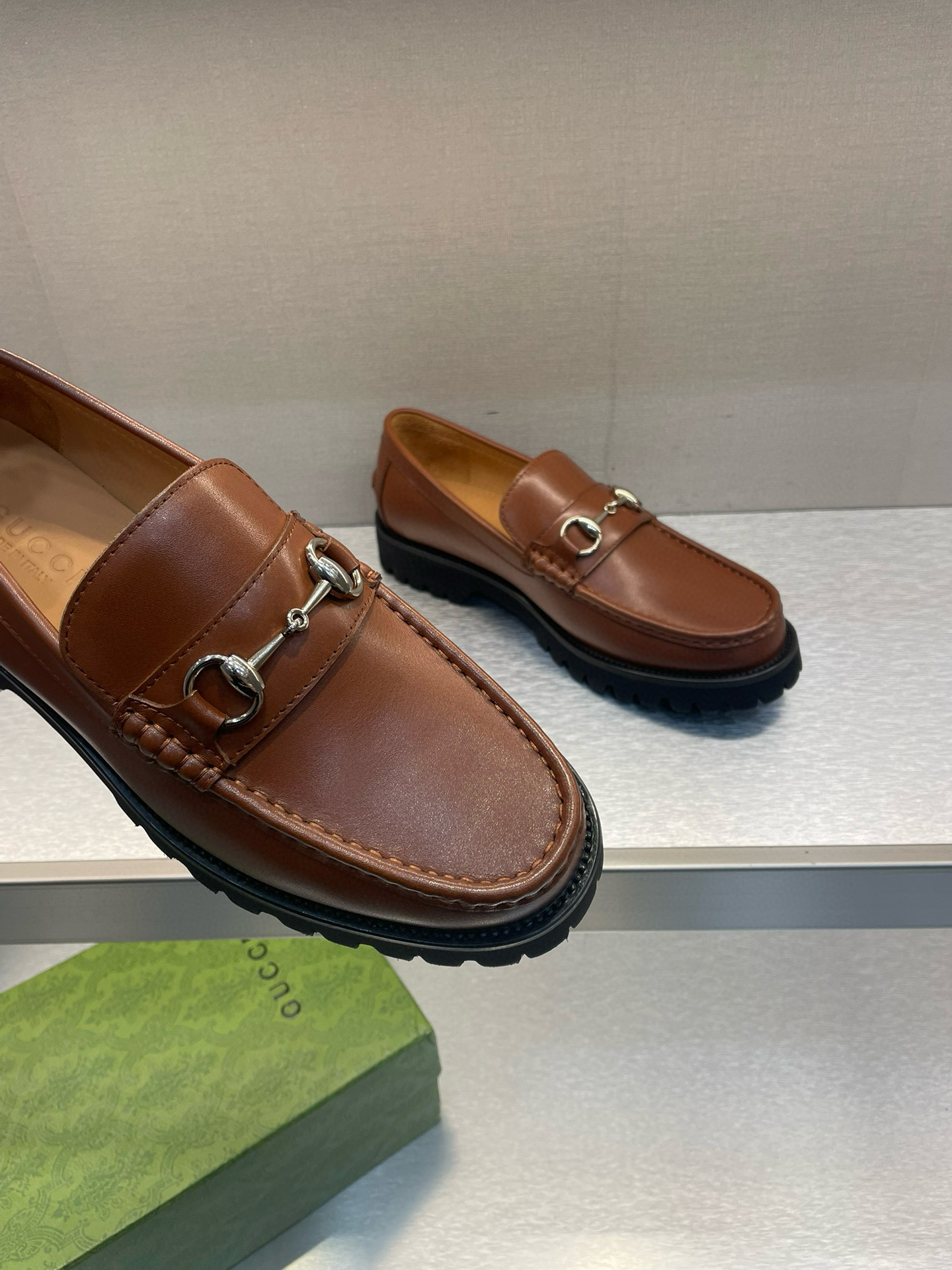 구찌 남자 구두