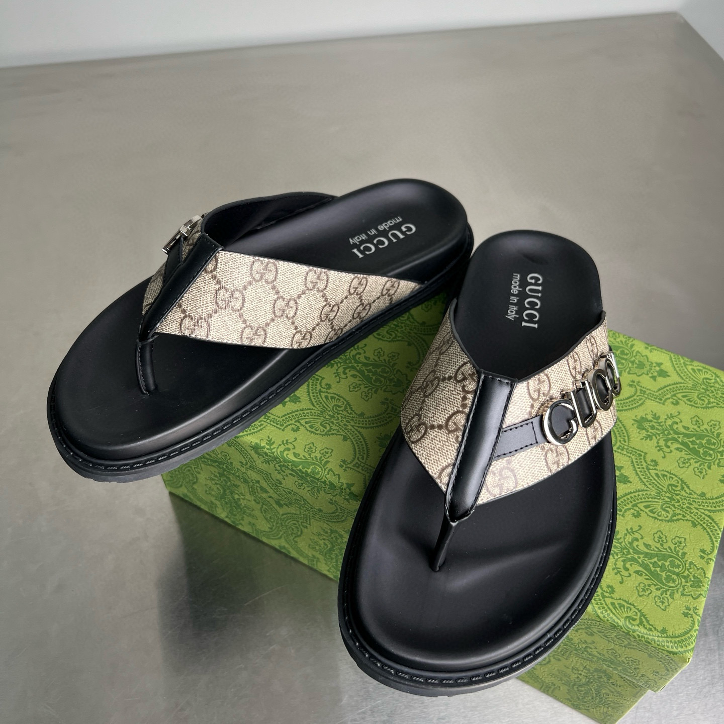 구찌 2.5cm 남자 슬리퍼