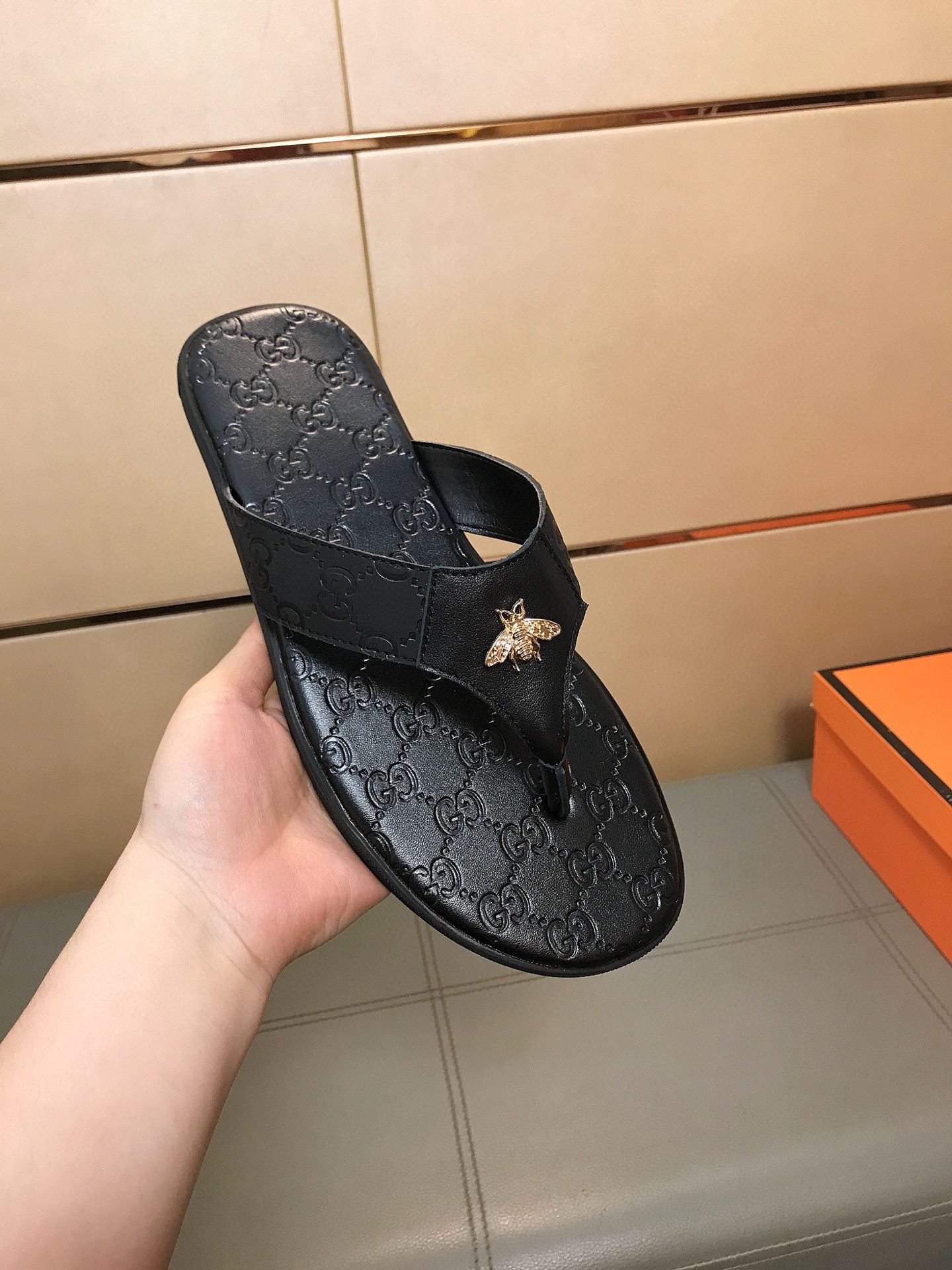 구찌 남자 슬리퍼
