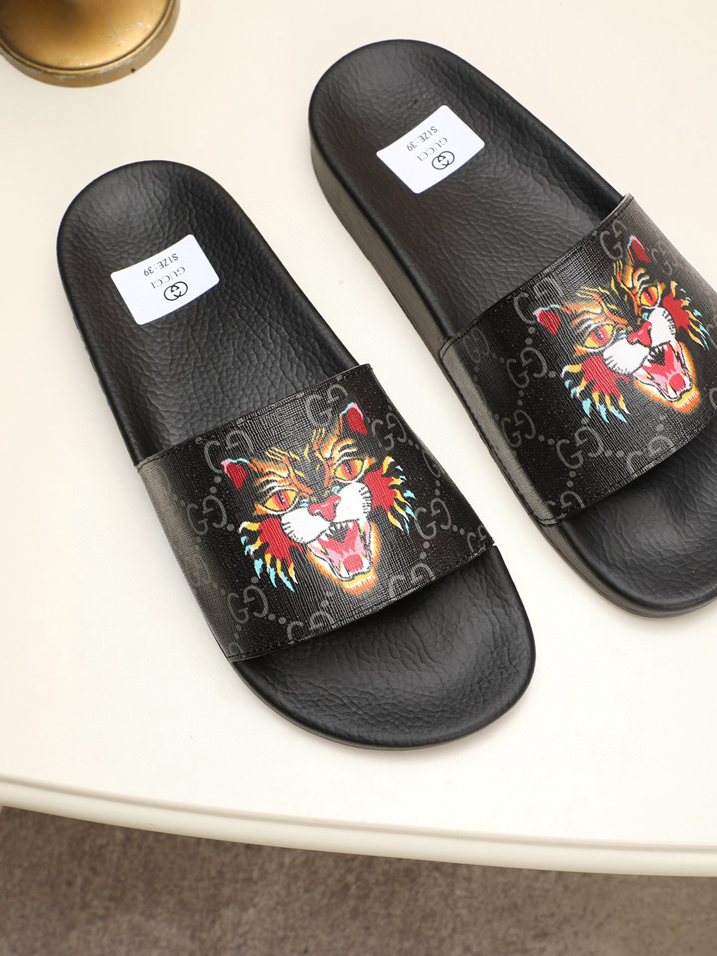 구찌 남자 슬리퍼