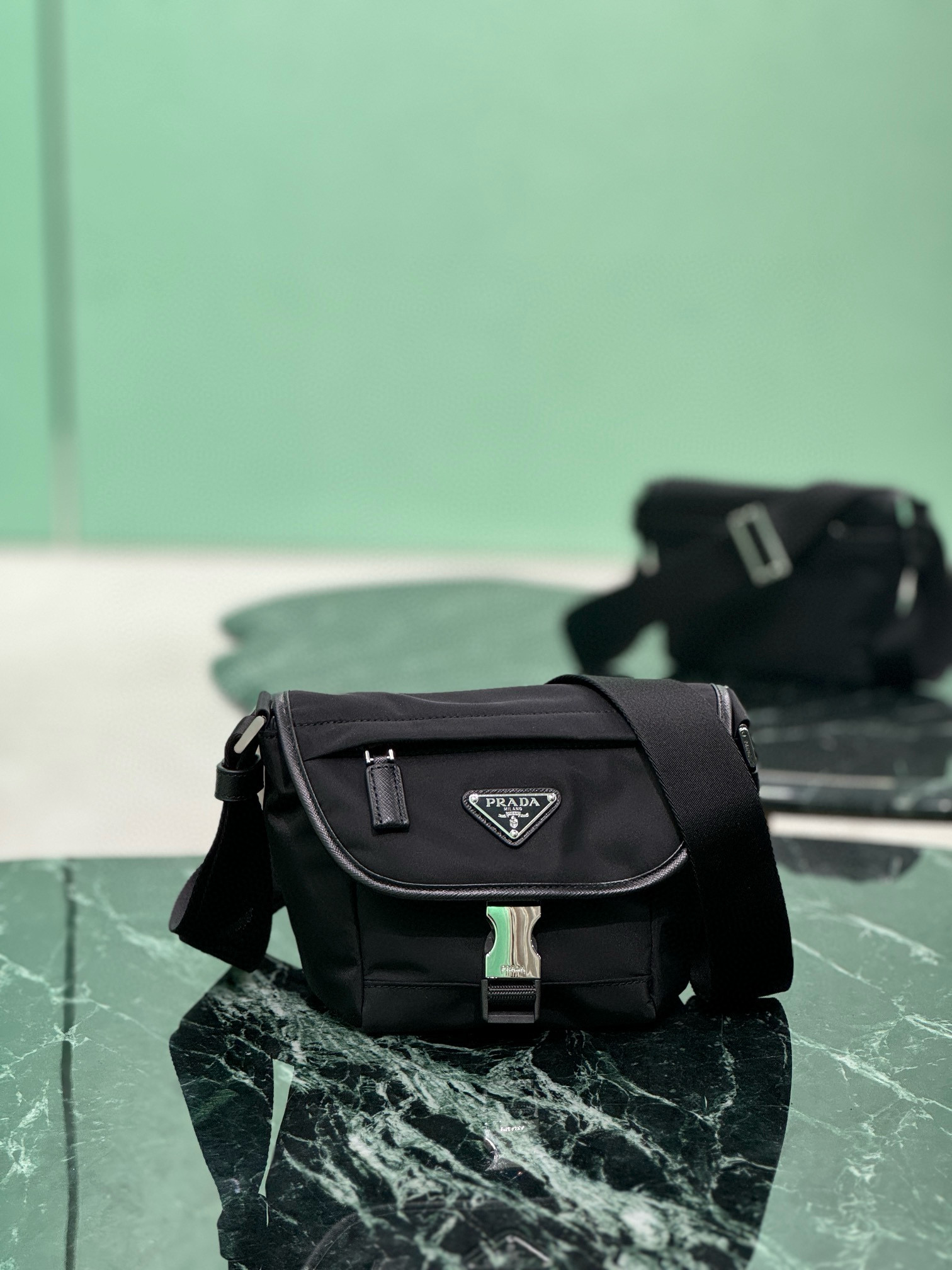 프라다 2VD070 남자가방