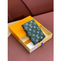 루이비통 여권지갑 N85943
