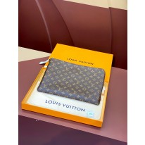 루이비통 M44499 클러치백