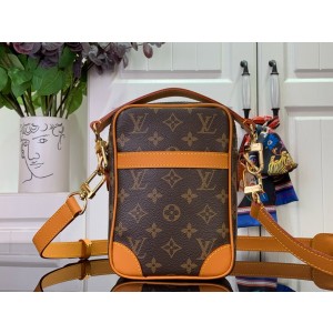 루이비통 m14106 남자가방