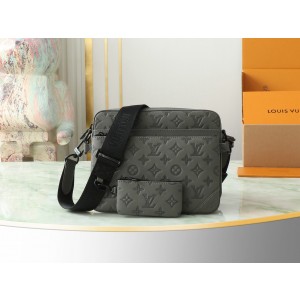 루이비통 M46603 남자가방