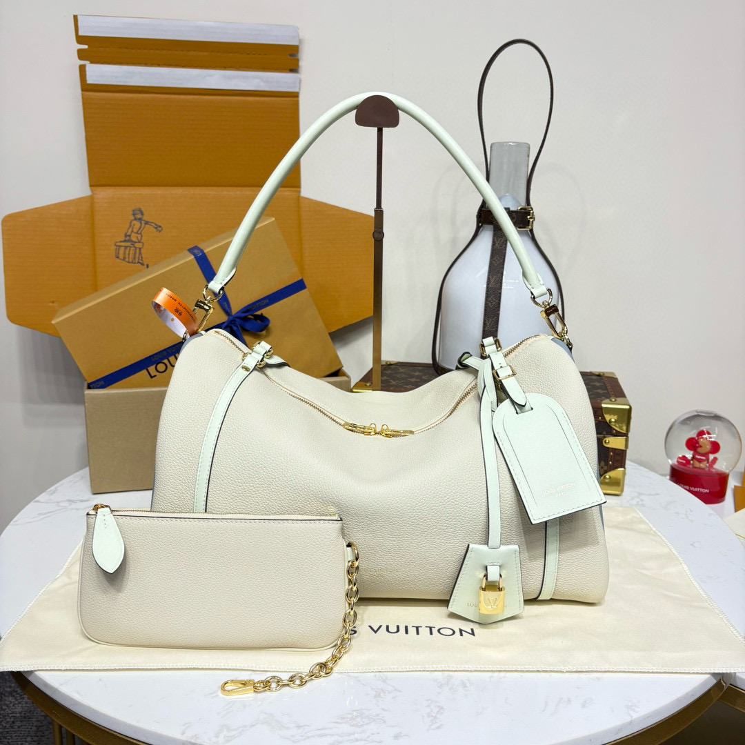 루이비통 M13668 M13667 여자가방