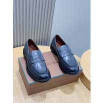 로로피아나 남자 구두