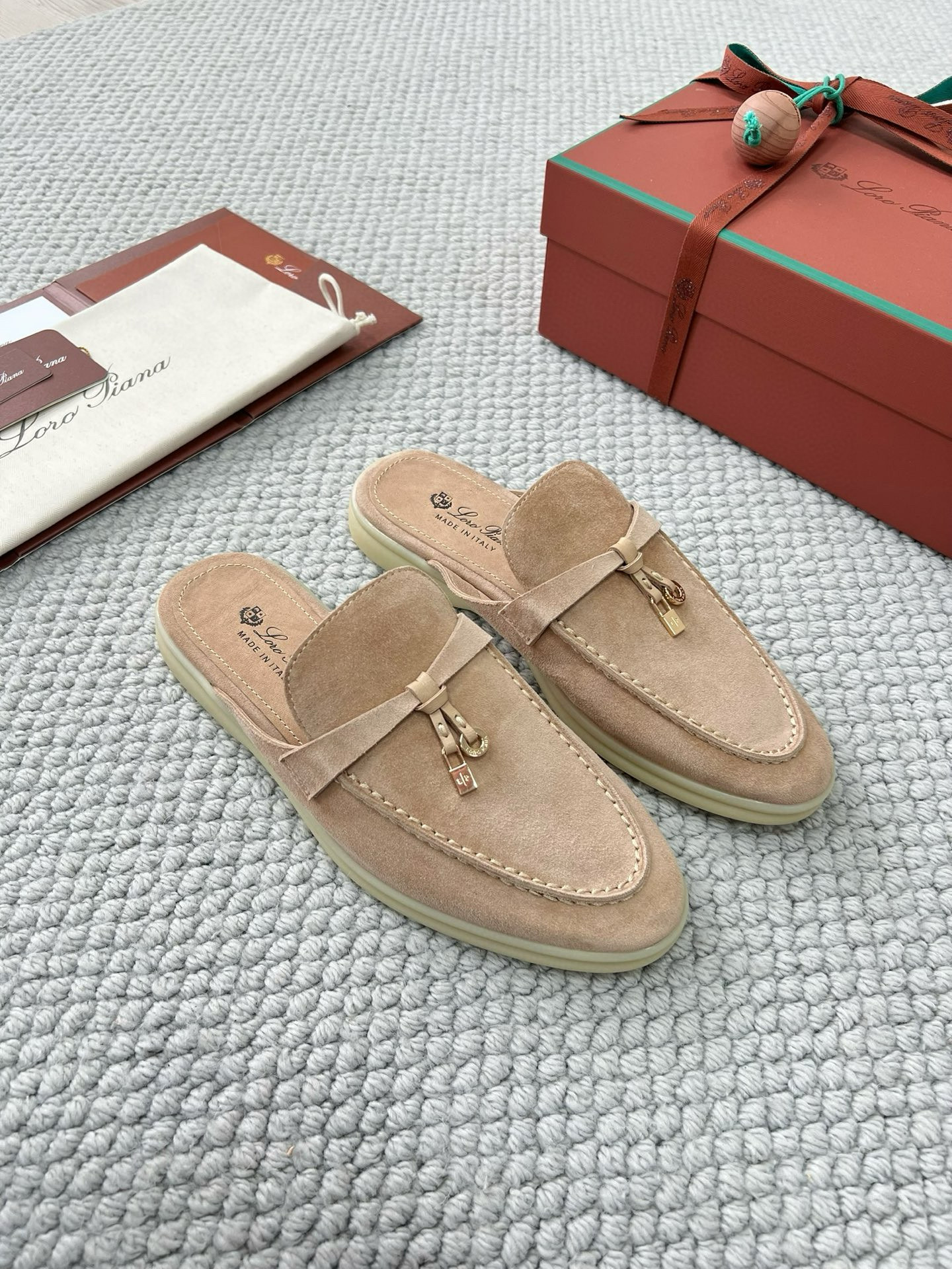 로로피아나 여자 슬리퍼 신발