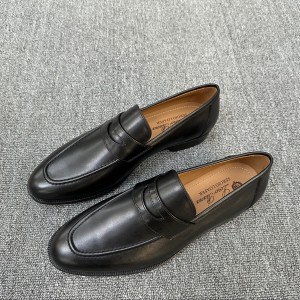 로로피아나 남자 구두