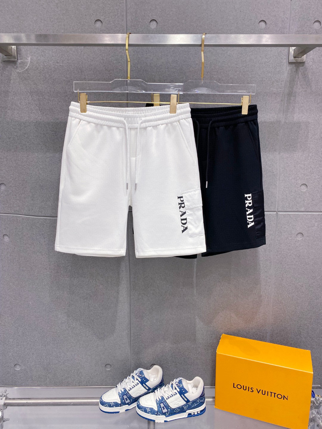 프라다 남자 반바지