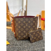 루이비통 M12925 여자가방