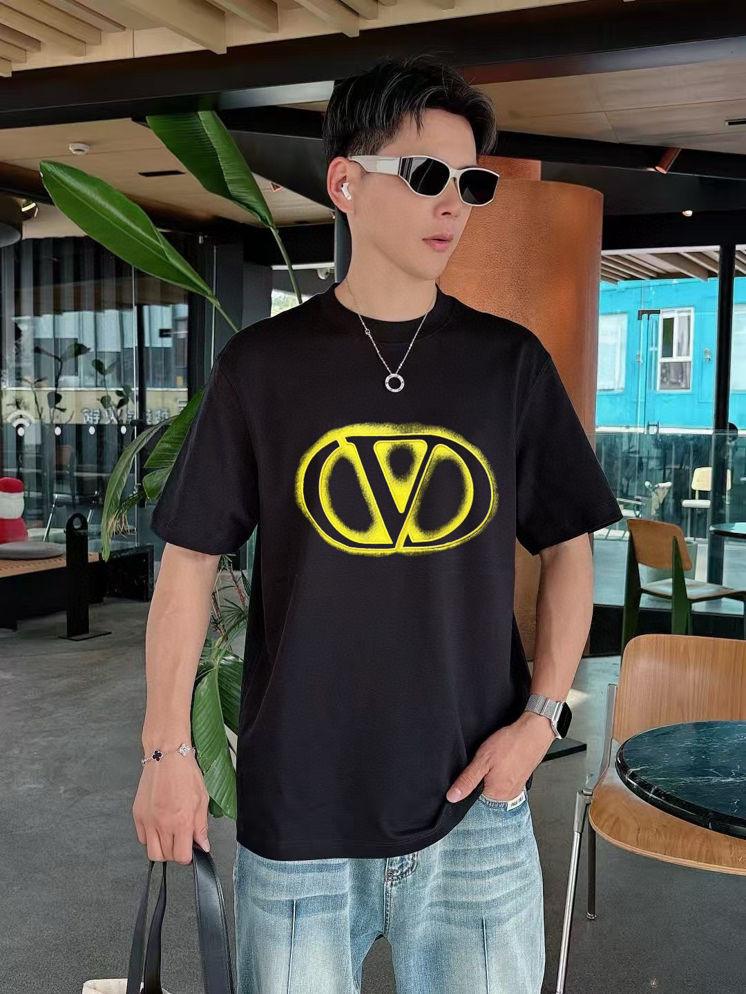 발렌티노 2컬러 남자 반팔티