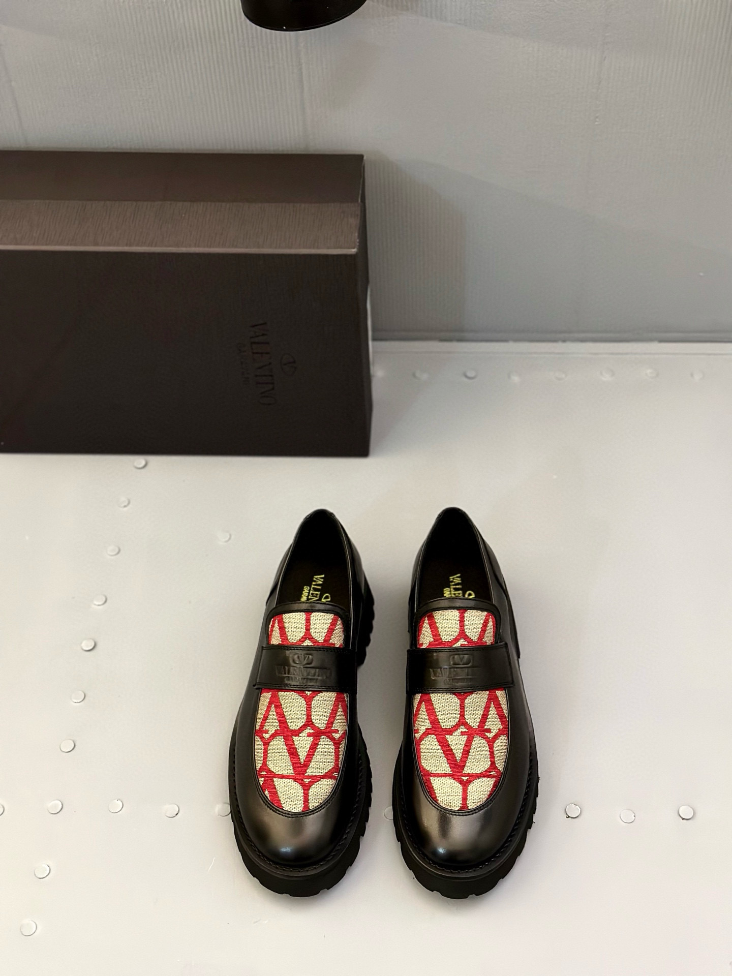 발렌티노 남자 구두