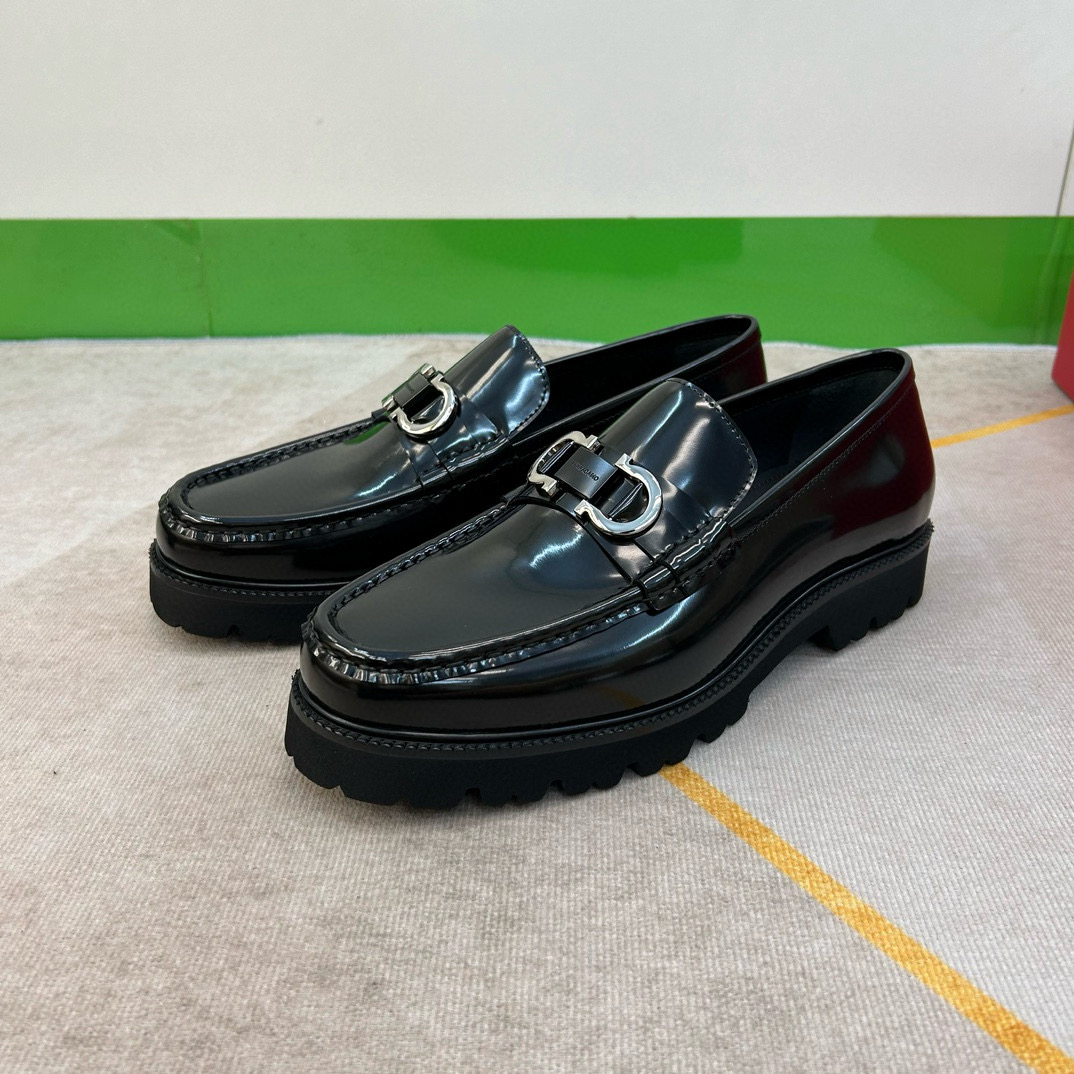 페라가모 남자 구두