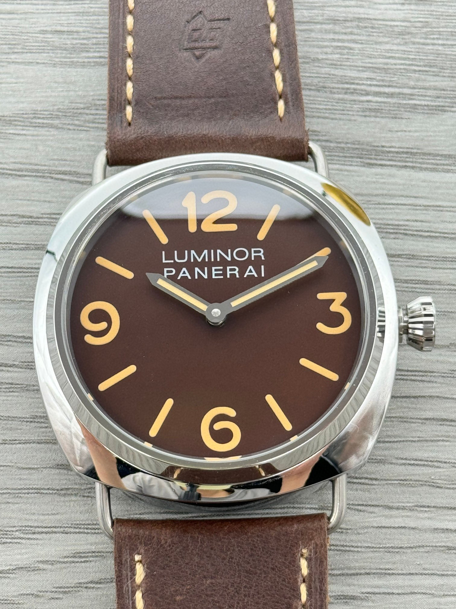 파네라이 A급 남자시계