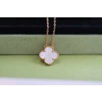 반클리프앤아펠 목걸이