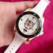 구찌 남자 시계