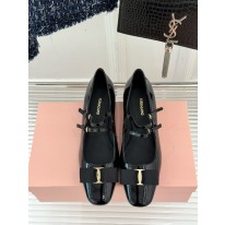 페라가모 여자 신발 구두