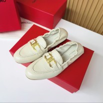 페라가모 여자 신발 구두