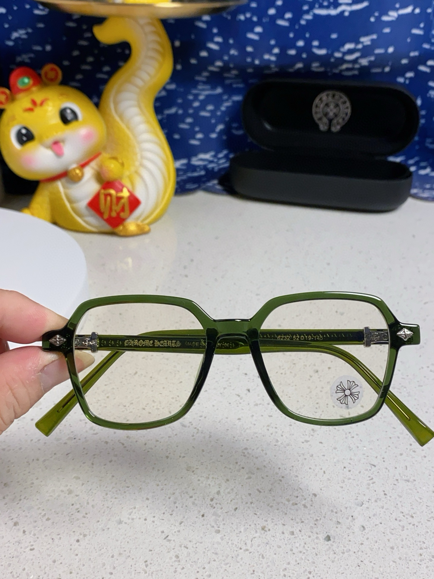 크롬하츠 선글라스