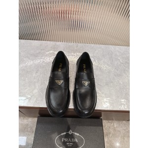 프라다 남자 구두