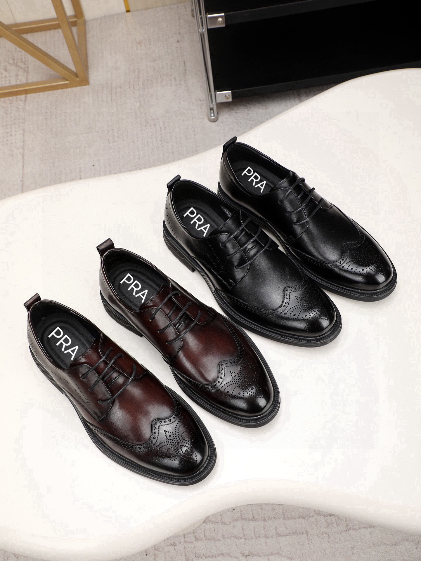 프라다 2컬러 남자 구두