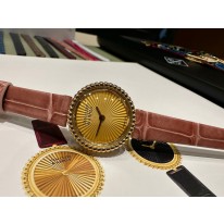 반클리프앤아펠 미러급 여자시계