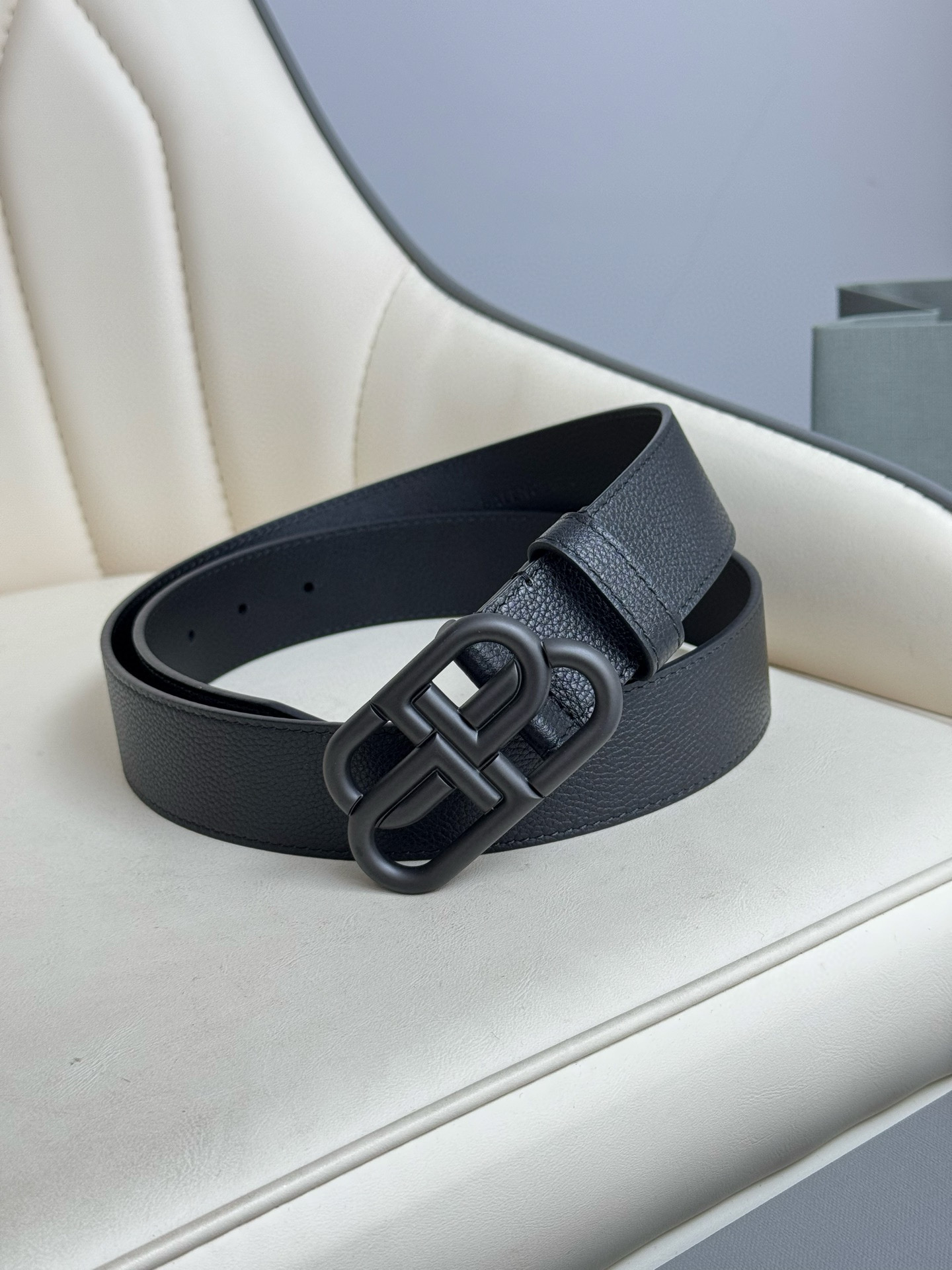 발렌시아가 남자 벨트