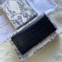 디올 002 남자 장지갑