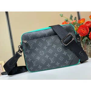 루이비통 M26052 남자가방