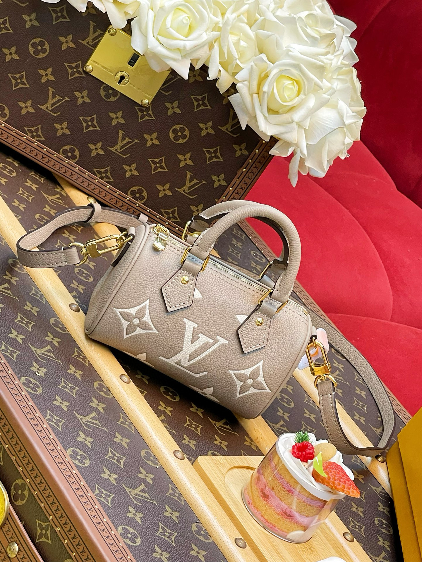 루이비통 M82890 여자가방