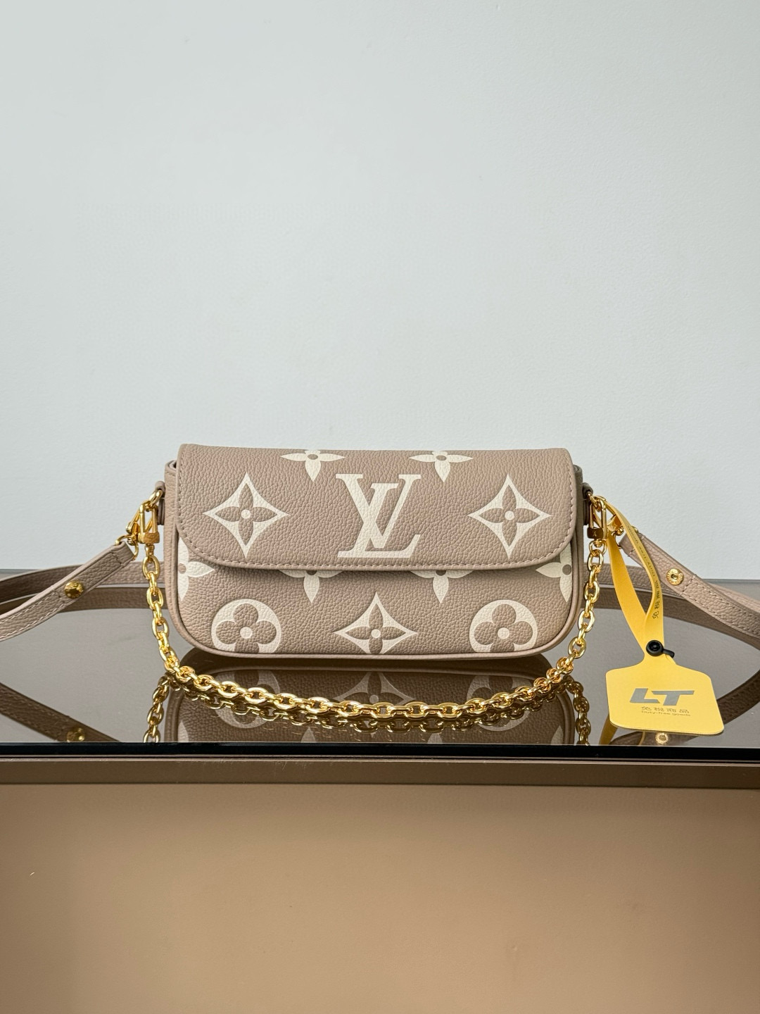 루이비통 M82211 여자가방