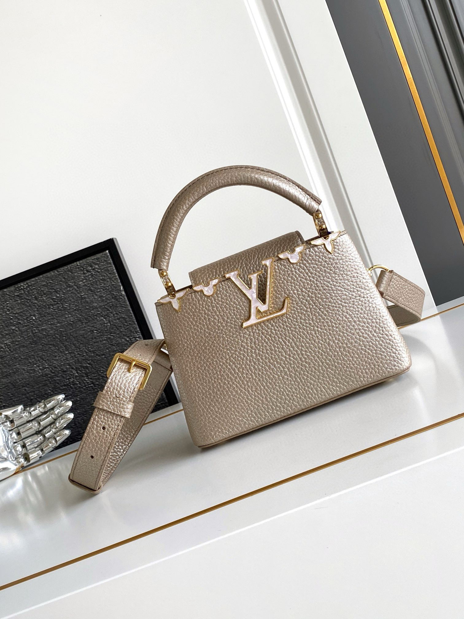 루이비통 M11341 여자가방